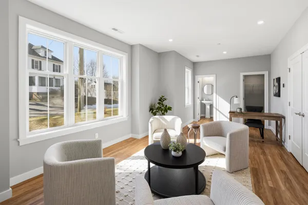 $1,350,000 | 3 Woodbury Avenue, Unit 3, Portsmouth, NH 03801