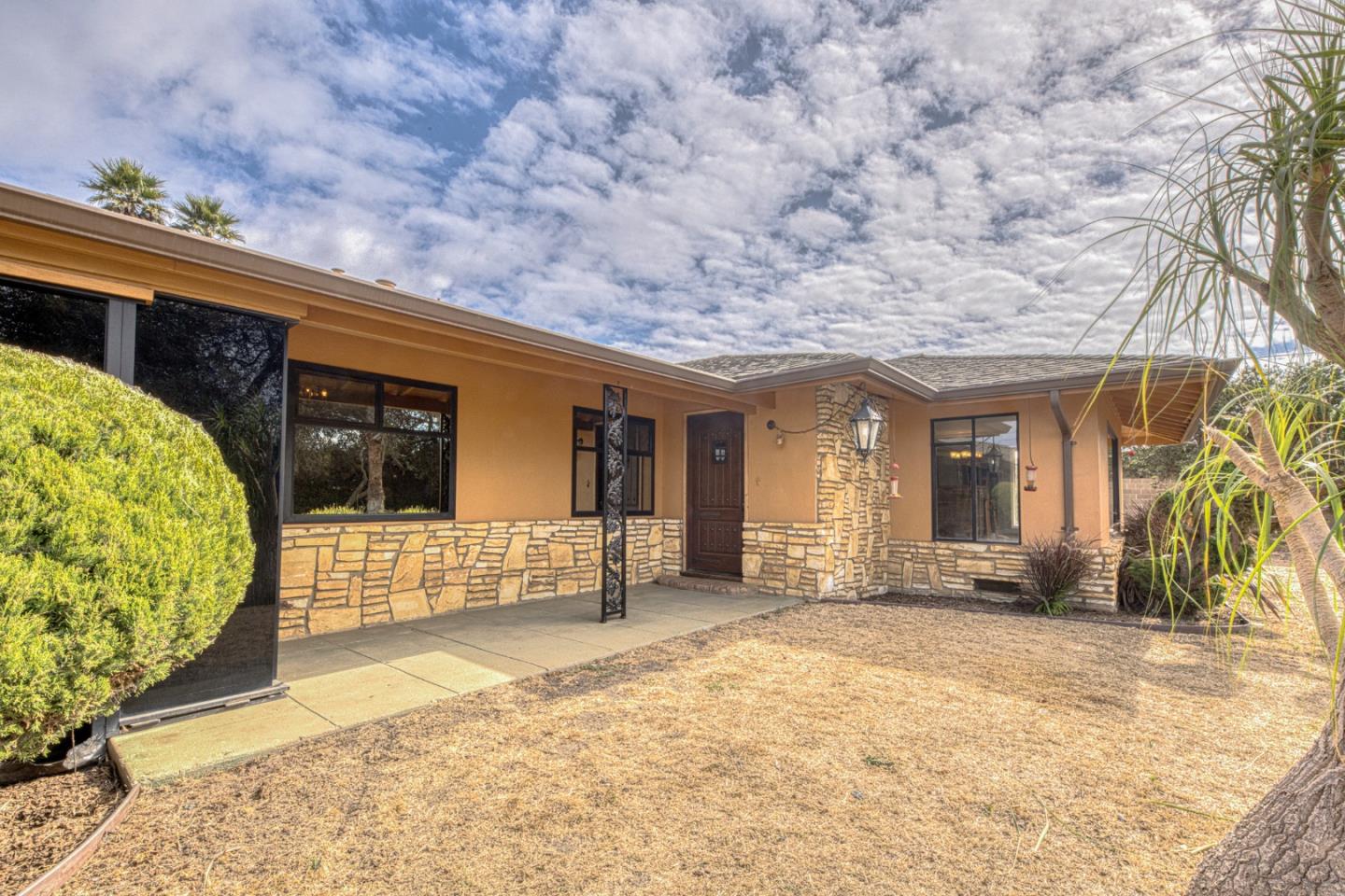 431 Espinosa Road Salinas, CA 93907 - Photo 19 of 96 Gallery Image 19