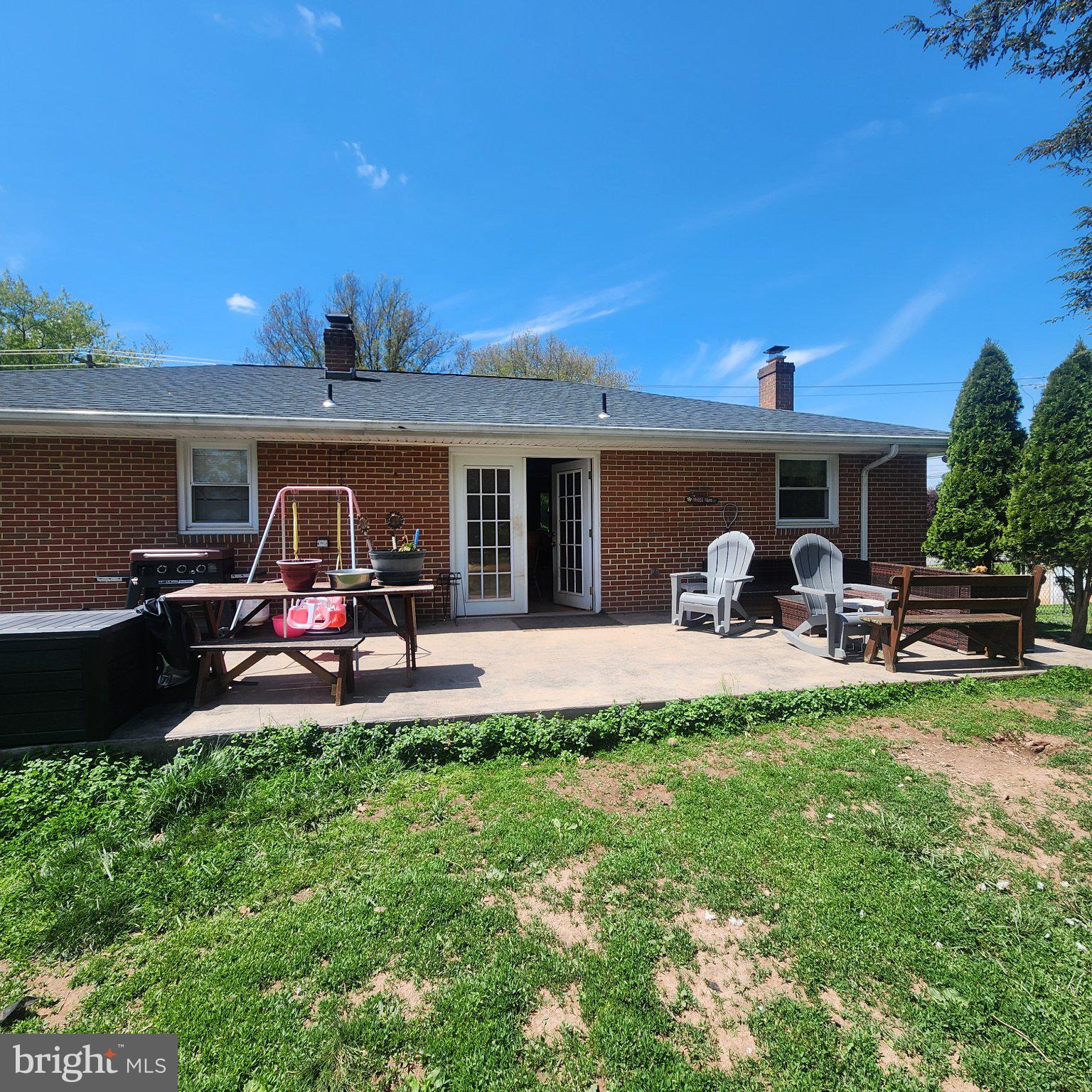 2029 Derry Road York, PA 17408 - Photo 5 of 28 Gallery Image 5