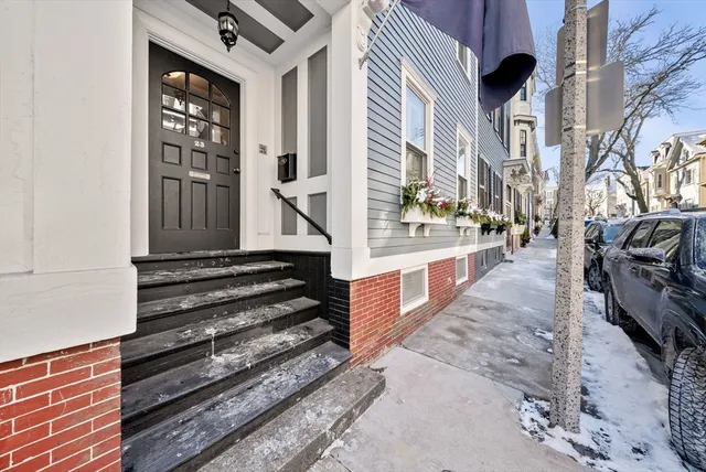 $4,600 | 23 Trenton Street, Unit 1, Boston, MA 02129