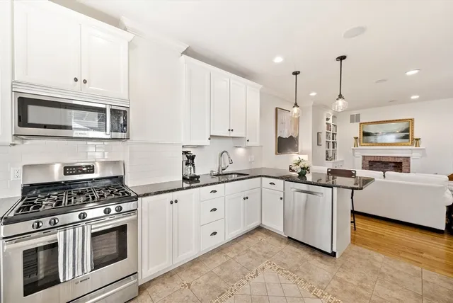 $4,600 | 23 Trenton Street, Unit 1, Boston, MA 02129