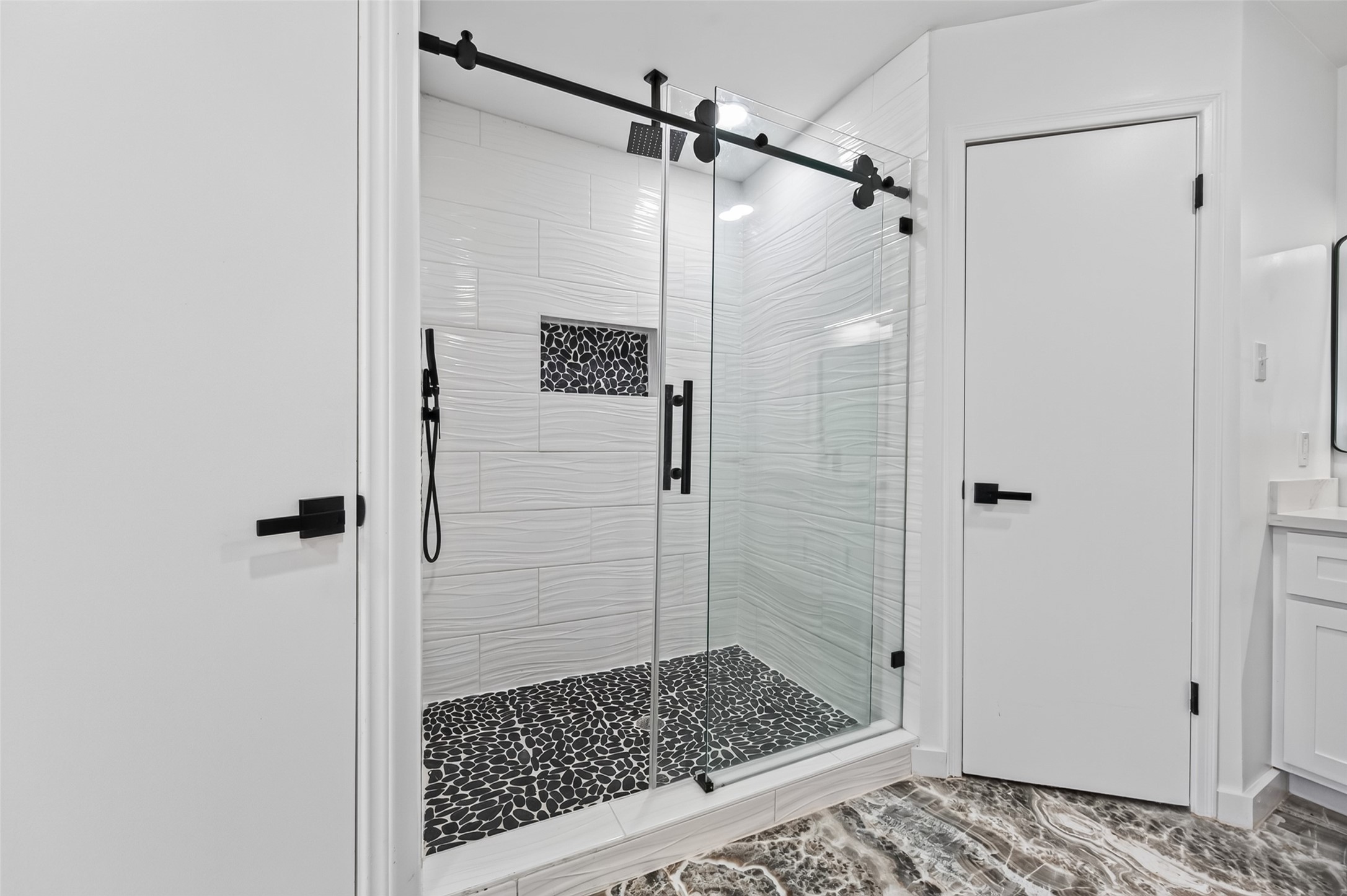 5411 Cobble Lane Spring, TX 77379 - Photo 24 of 50 Thoughful and trendy upgrades