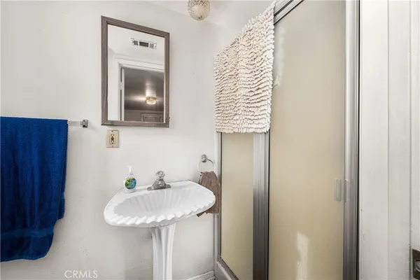 $849,000 | 9722 Walnut Street, Bellflower, CA 90706