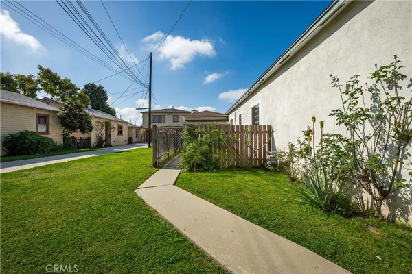 $849,000 | 9722 Walnut Street, Bellflower, CA 90706