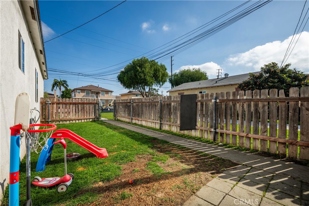 9722 Walnut Street Bellflower, CA 90706 - Photo 48 of 55