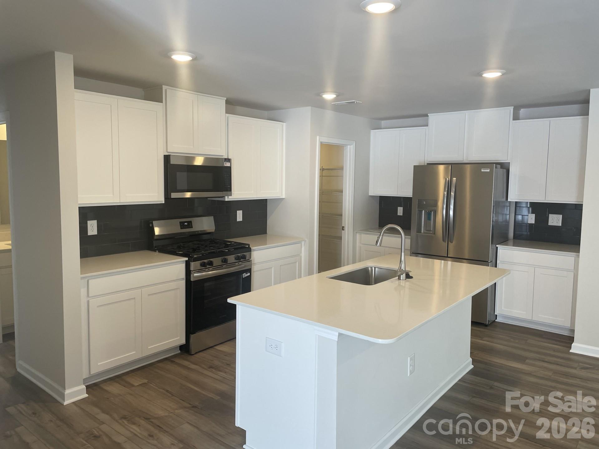 286 West 18th Street Kannapolis, NC 28081 - Photo 4 of 26