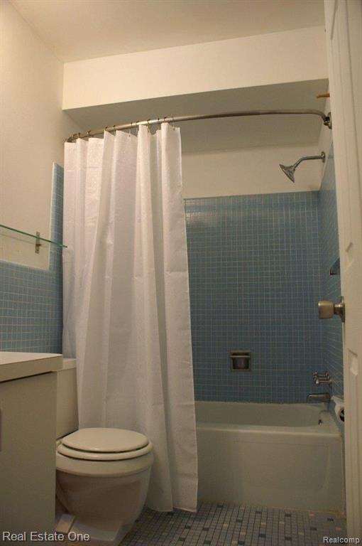 25671 Lahser Road, Unit 39 Southfield, MI 48033 - Photo 10 of 11