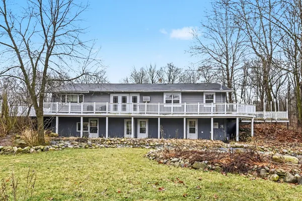 $400,000 | 11303 W Drive North, Bellevue, MI 49021