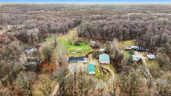 $400,000 | 11303 W Drive North, Bellevue, MI 49021