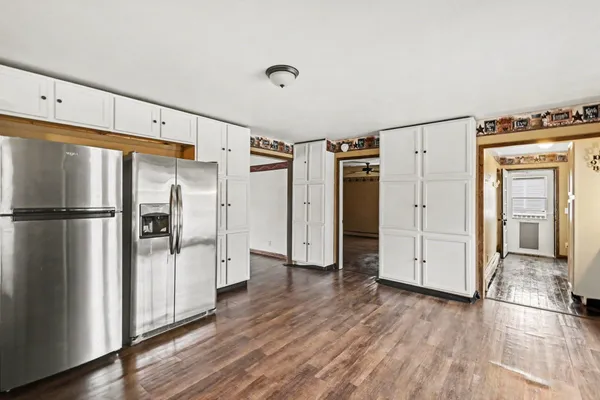 $400,000 | 11303 W Drive North, Bellevue, MI 49021