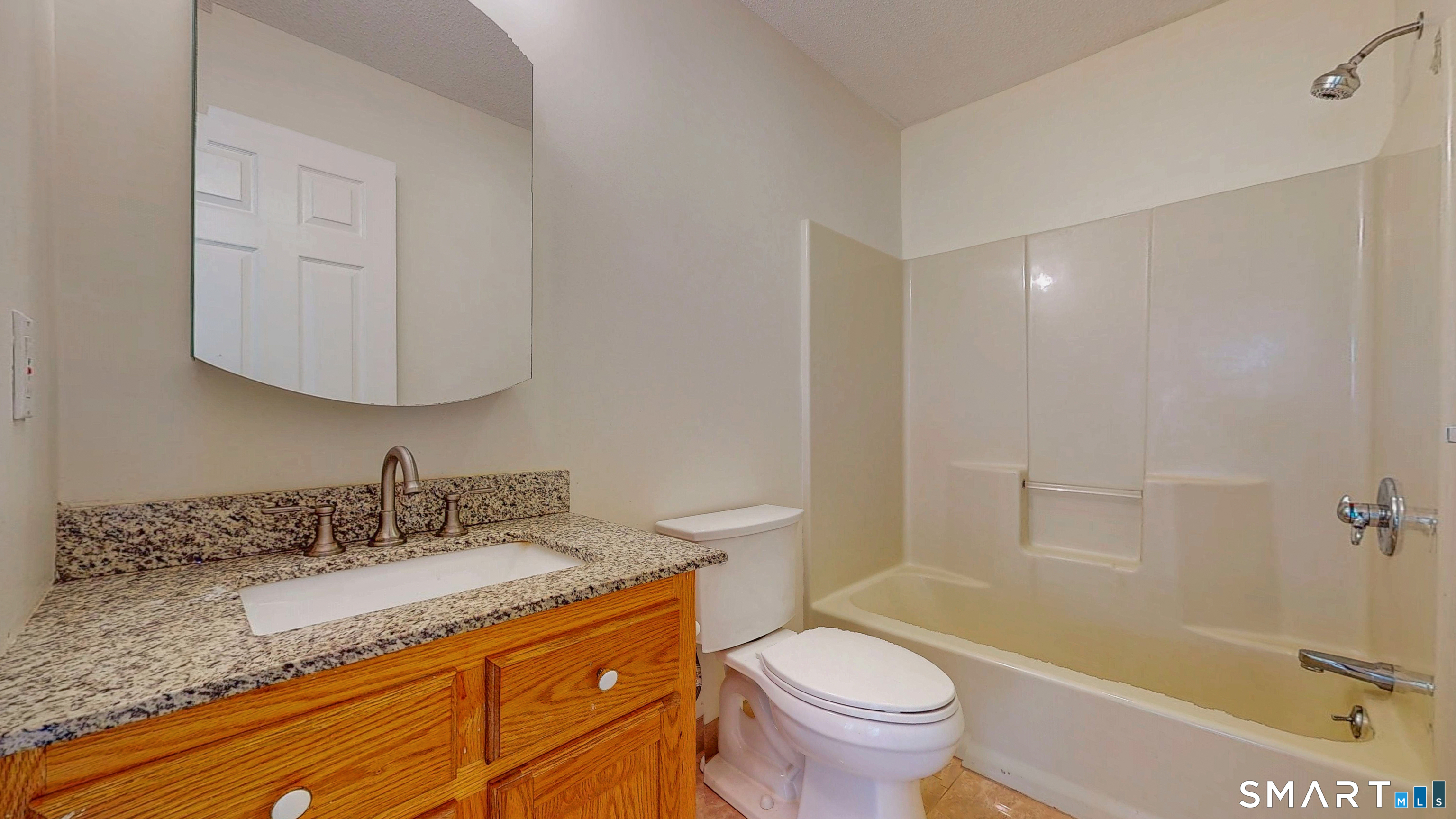 223 Walek Farms Road Manchester, CT 06040 - Photo 13 of 33 Gallery Image 13