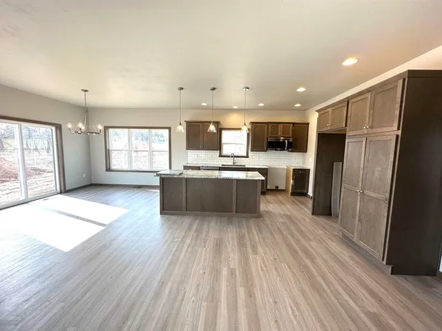 $499,900 | N8018 Blue Heron Circle, Sherwood, WI 54169