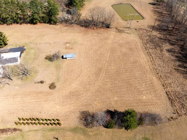 $189,000 | 4 Old Pond Lane, Dickson, TN 37055