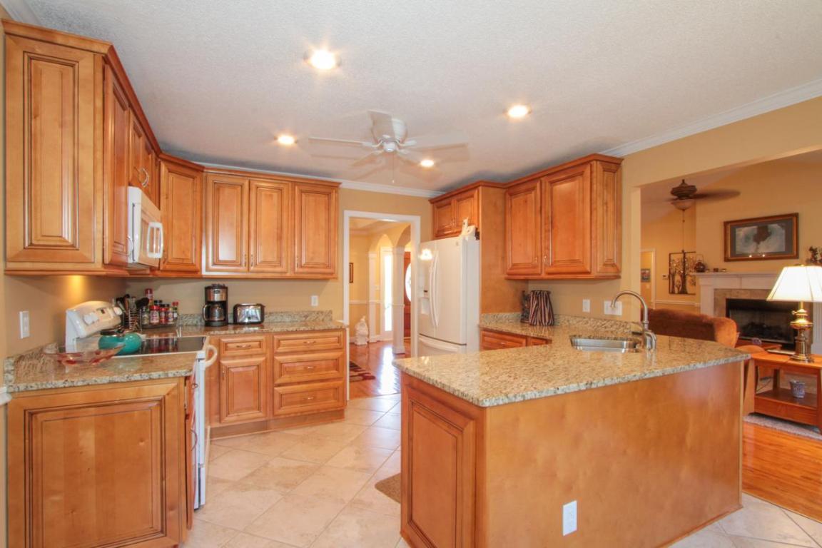 129 Holly Ridge Drive Anderson, SC 29621 - Photo 10 of 36
