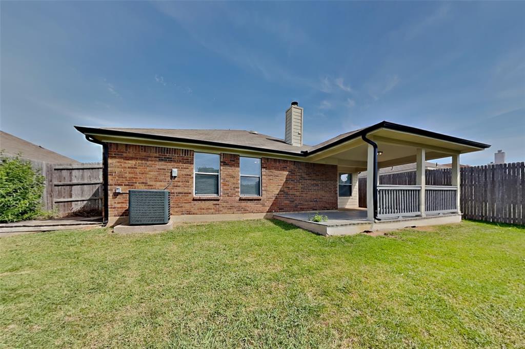 621 Soledad Road Arlington, TX 76002 - Photo 17 of 18