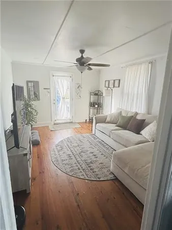$1,000 | 4726 South Drive, New Orleans, LA 70121