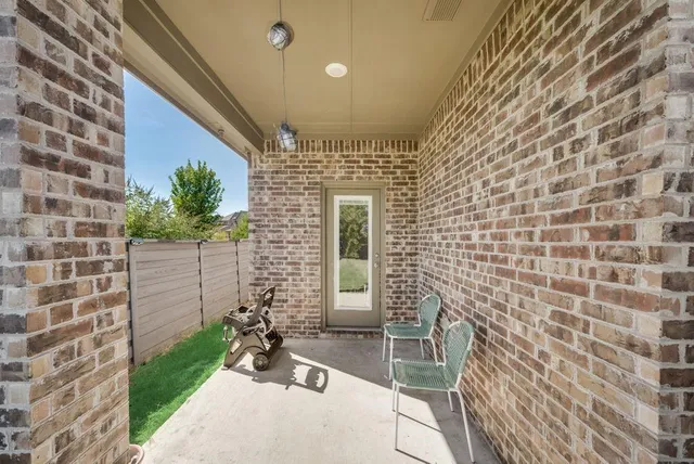 $2,400 | 6013 Wildflower Way, Little Elm, TX 76227