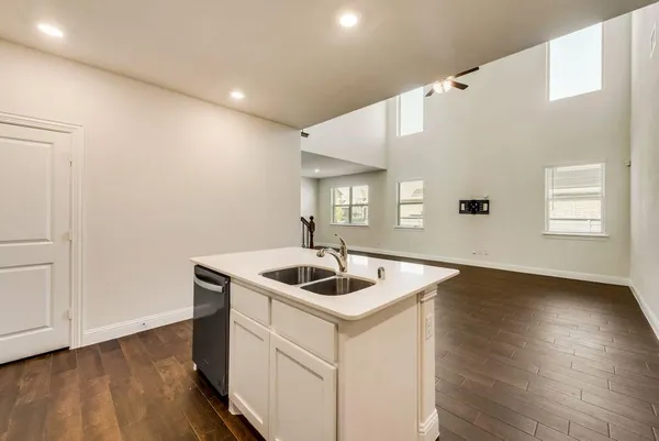 $2,400 | 6013 Wildflower Way, Little Elm, TX 76227