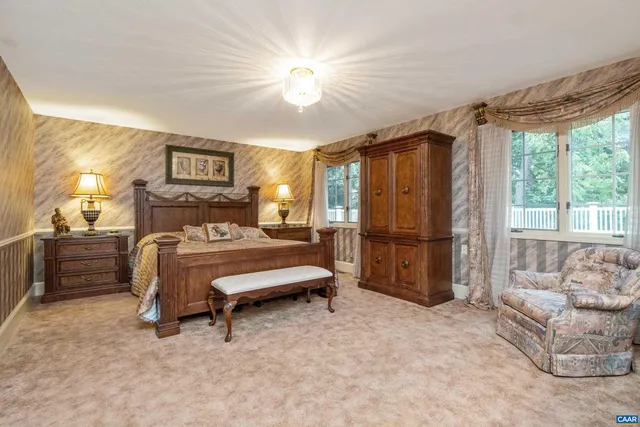 a view of a storage & utility room