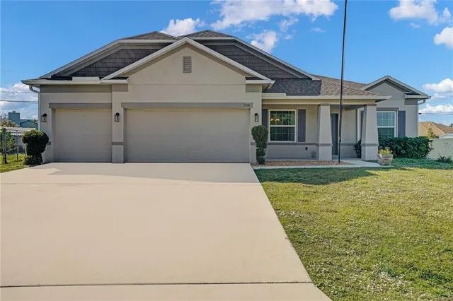 $559,000 | 1590 Southwest Medley Lane, Port St. Lucie, FL 34953