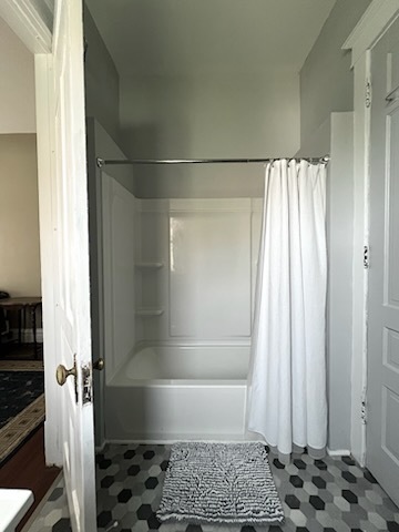 606 North Center Street Clinton, IL 61727 - Photo 16 of 33