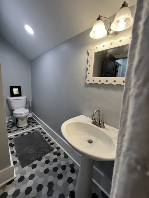 606 North Center Street Clinton, IL 61727 - Photo 26 of 33