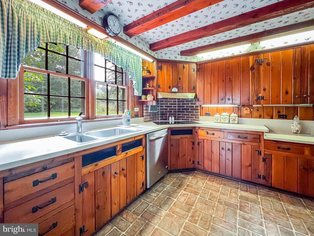 1908 Sylvan Terrace Yardley, PA 19067 - Photo 12 of 45 Kitchen