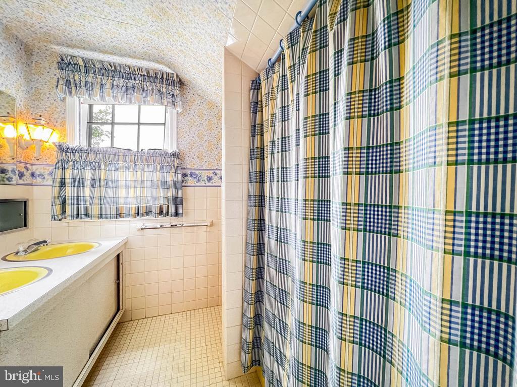 1908 Sylvan Terrace Yardley, PA 19067 - Photo 28 of 45 UL Hall Bath