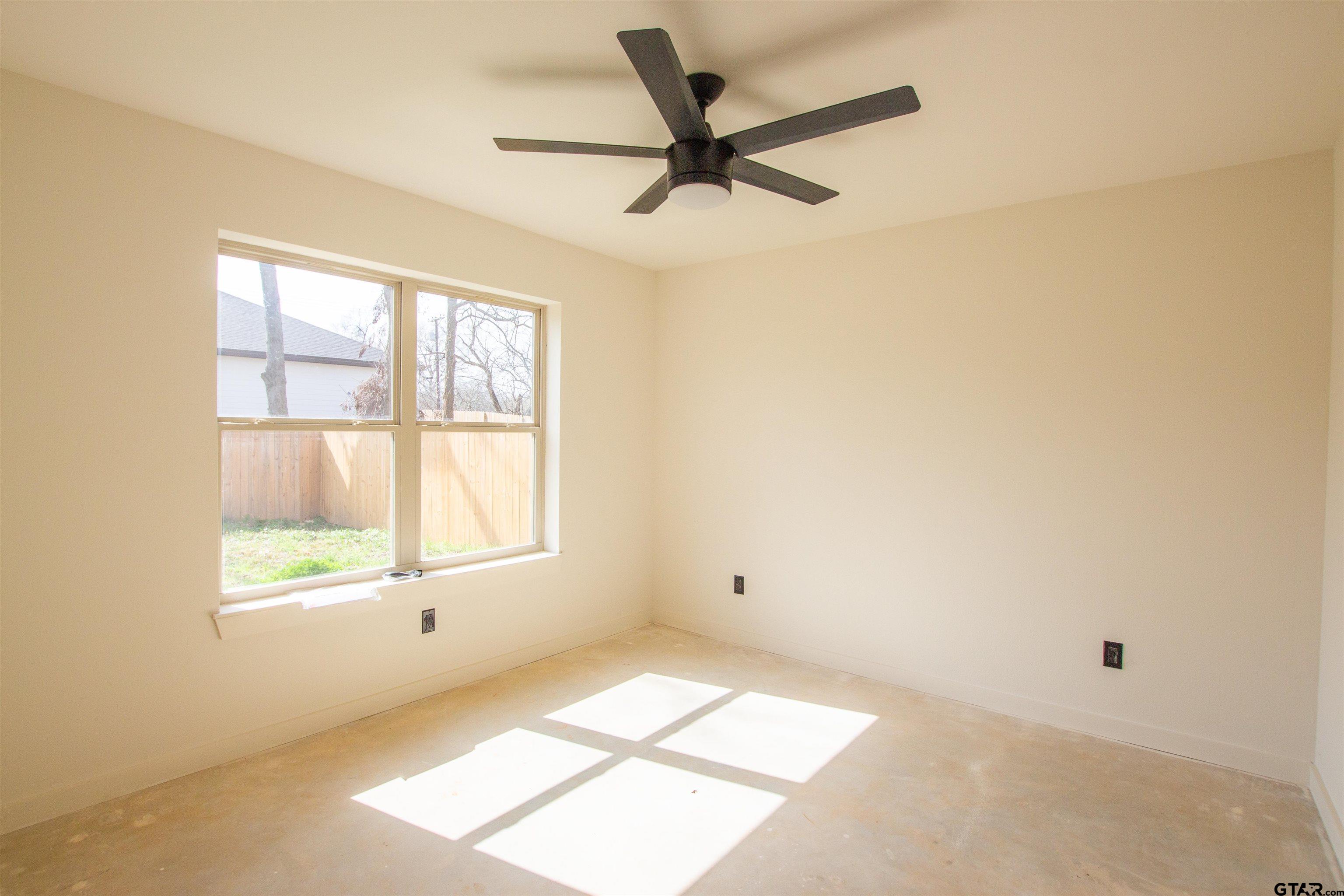 1116 Park Street Tyler, TX 75702 - Photo 13 of 26