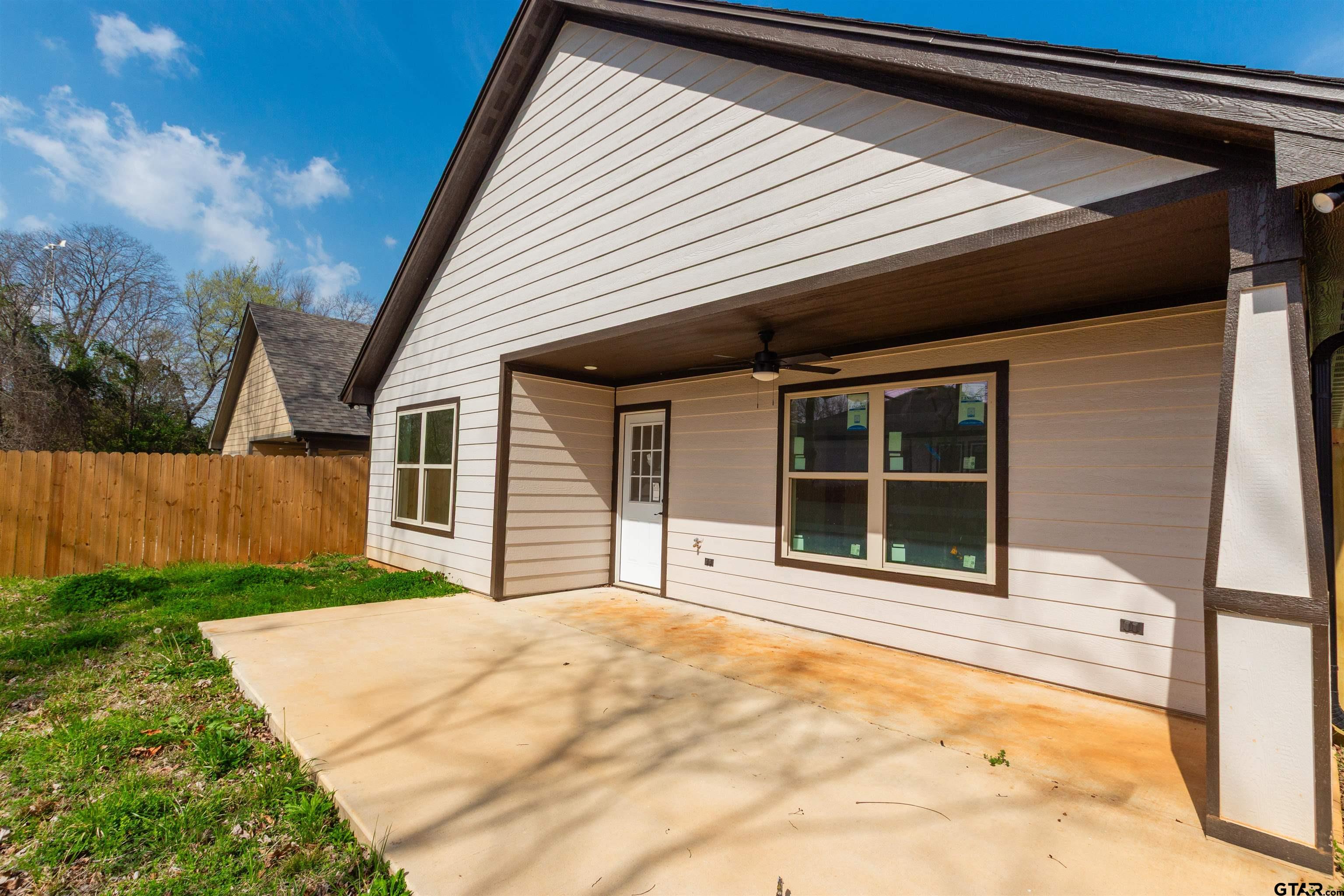 1116 Park Street Tyler, TX 75702 - Photo 23 of 26