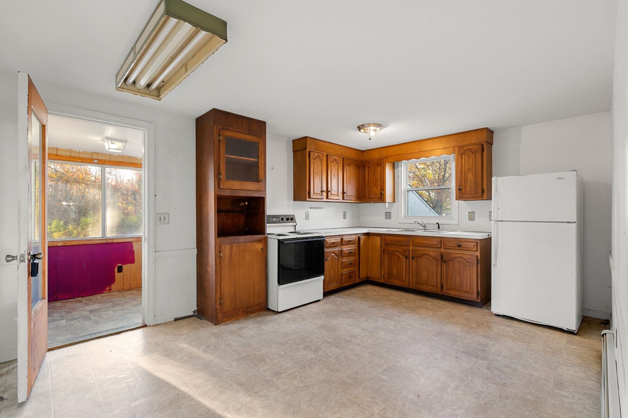 63 Prospect Street Dover, NH 03820 - Photo 36 of 40