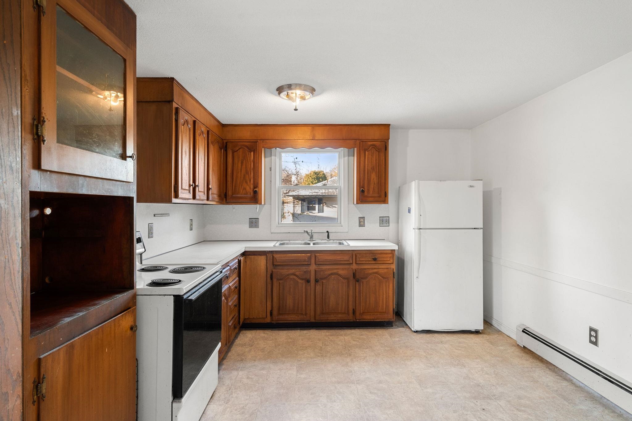 63 Prospect Street Dover, NH 03820 - Photo 37 of 40