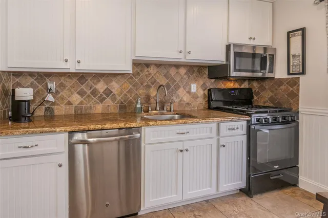 $529,000 | 49 Olde Wagon Road, Warwick, NY 10990