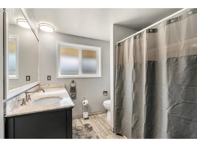 $480,000 | 11809 Southeast 7th Street, Vancouver, WA 98683