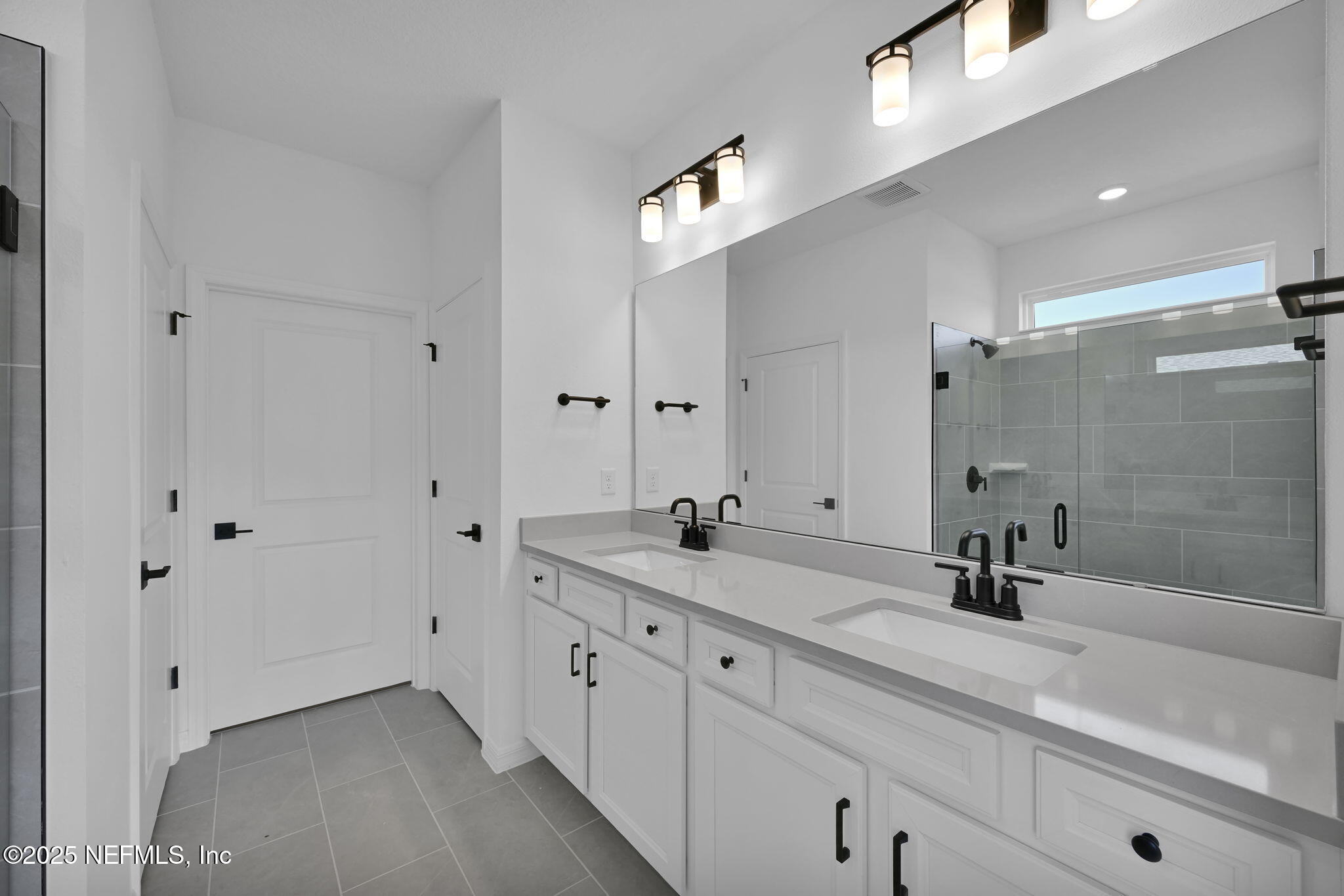 531 Goodwill Court Yulee, FL 32097 - Photo 20 of 47 Contour Owner's Bathroom