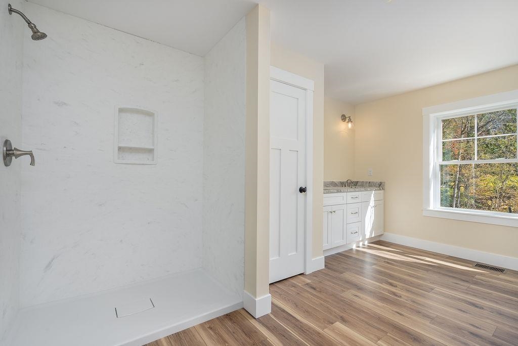 320 Knox Marsh Road Dover, NH 03820 - Photo 11 of 27