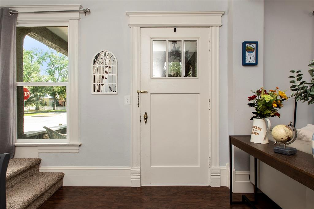 2030 North Nevada Avenue Colorado Springs, CO 80907 - Photo 4 of 37