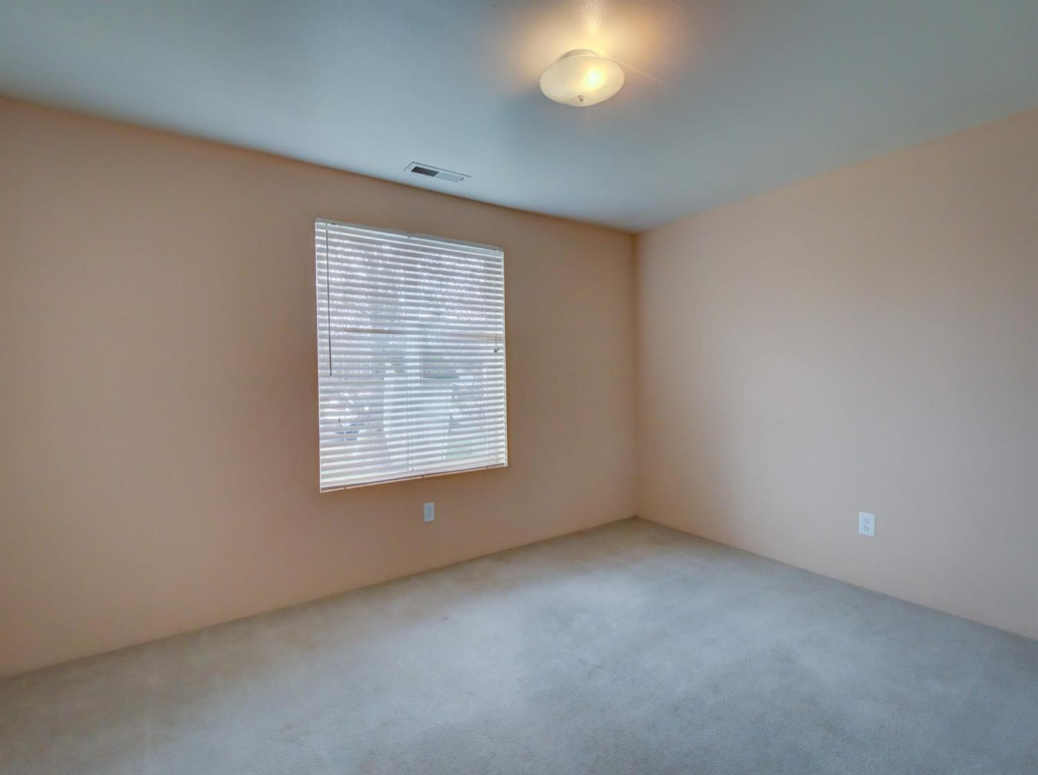 338 Fargo Street Eagle Point, OR 97524 - Photo 12 of 16 Additional Photo