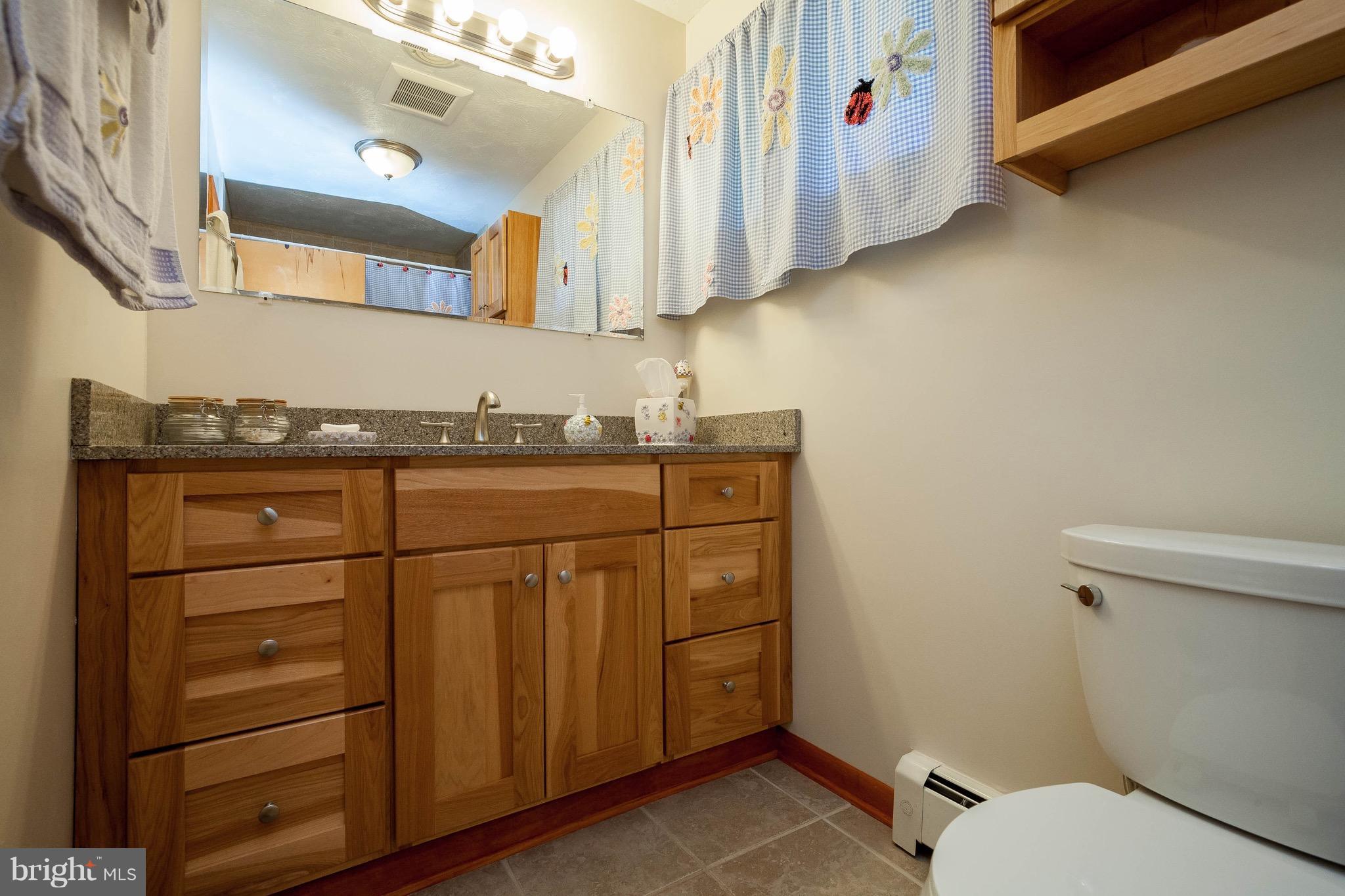 2305 Darlene Road Hampstead, MD 21074 - Photo 19 of 26 Bath