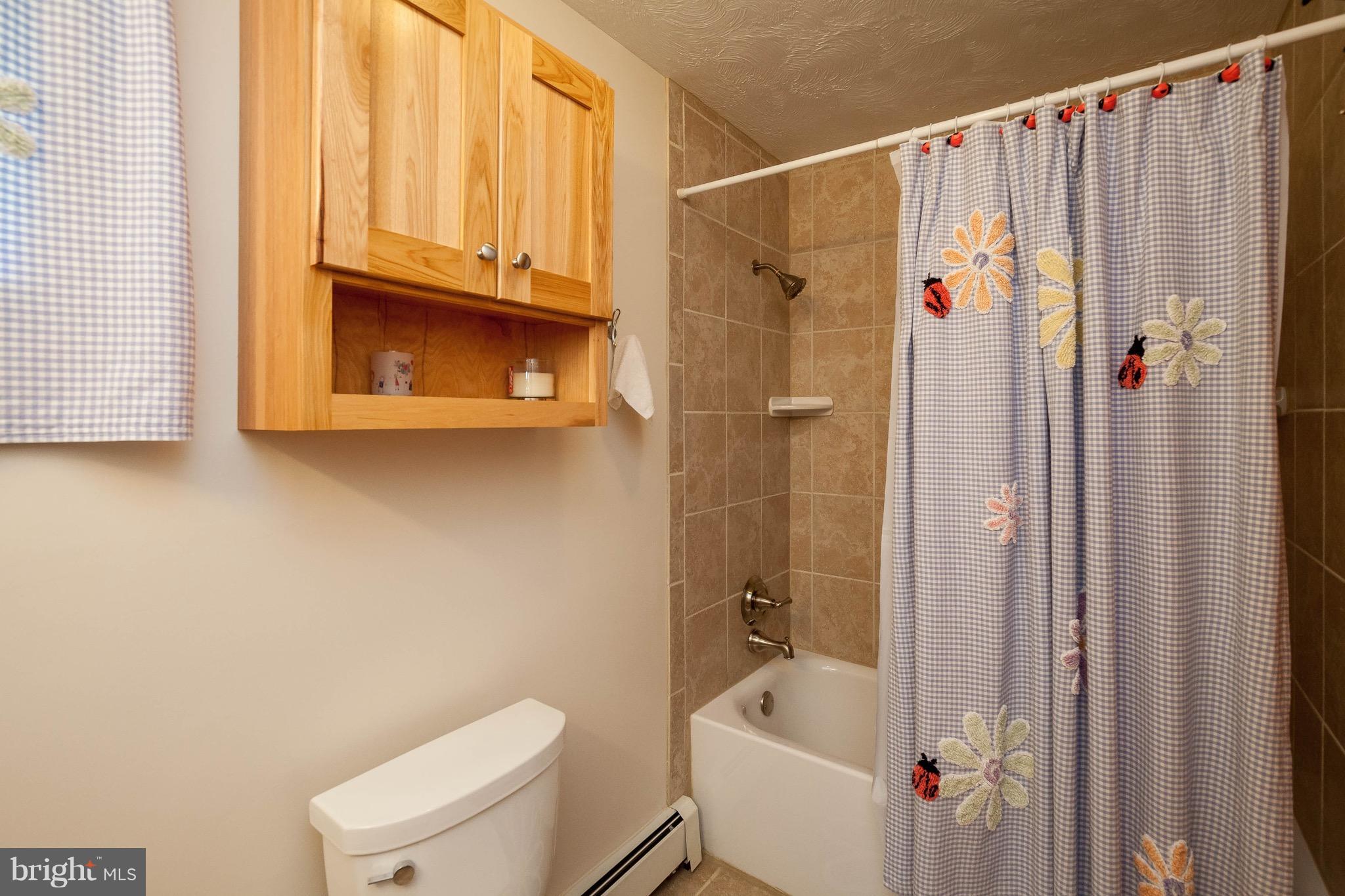 2305 Darlene Road Hampstead, MD 21074 - Photo 21 of 26 Bath