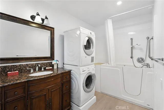 $798,000 | 32679 Seagate Drive, Unit H, Rancho Palos Verdes, CA 90275