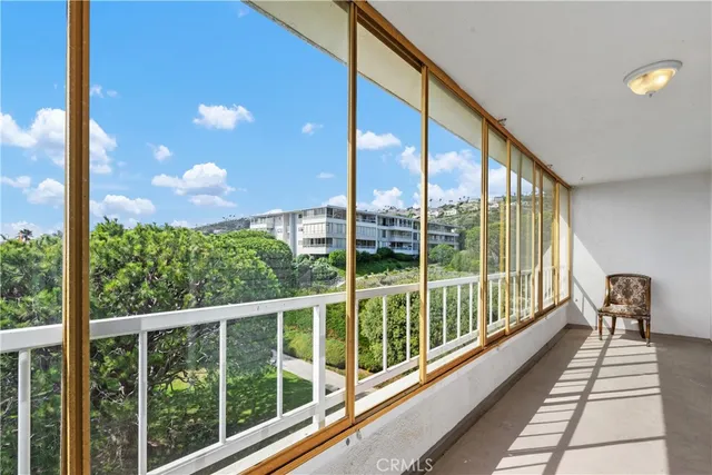 $798,000 | 32679 Seagate Drive, Unit H, Rancho Palos Verdes, CA 90275