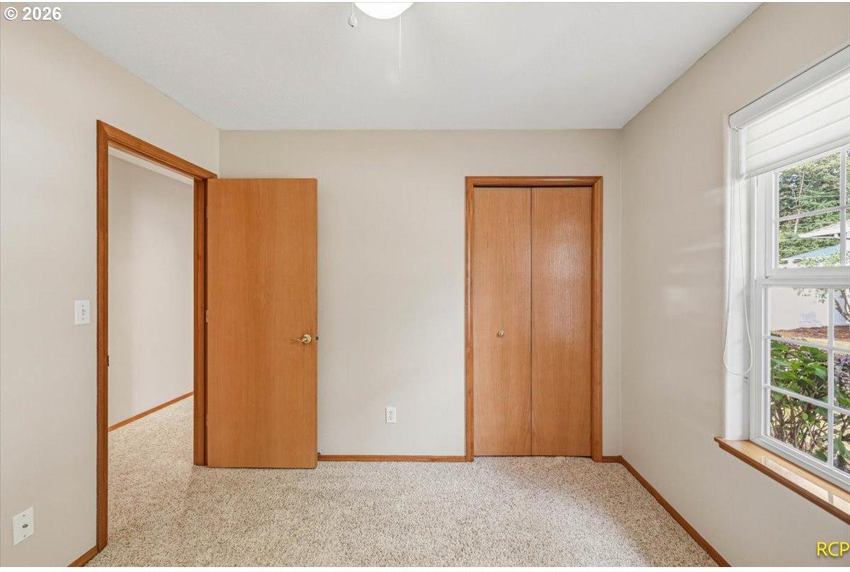 2694 Sykes Road St. Helens, OR 97051 - Photo 21 of 42 Bedroom