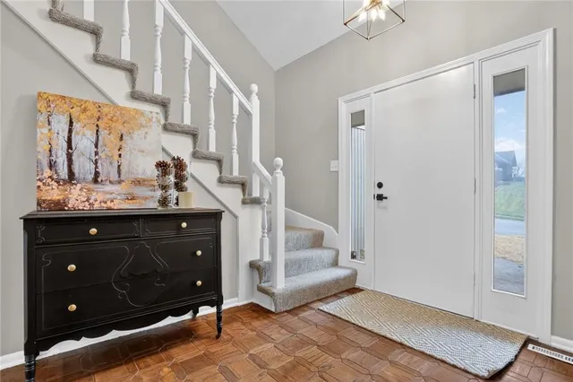 $425,000 | 2300 Northeast 67 Terrace, Gladstone, MO 64118