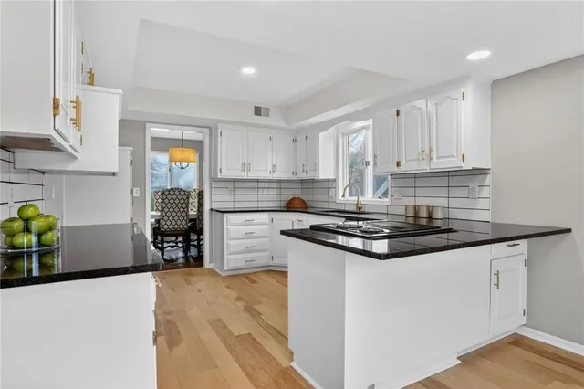 $425,000 | 2300 Northeast 67 Terrace, Gladstone, MO 64118