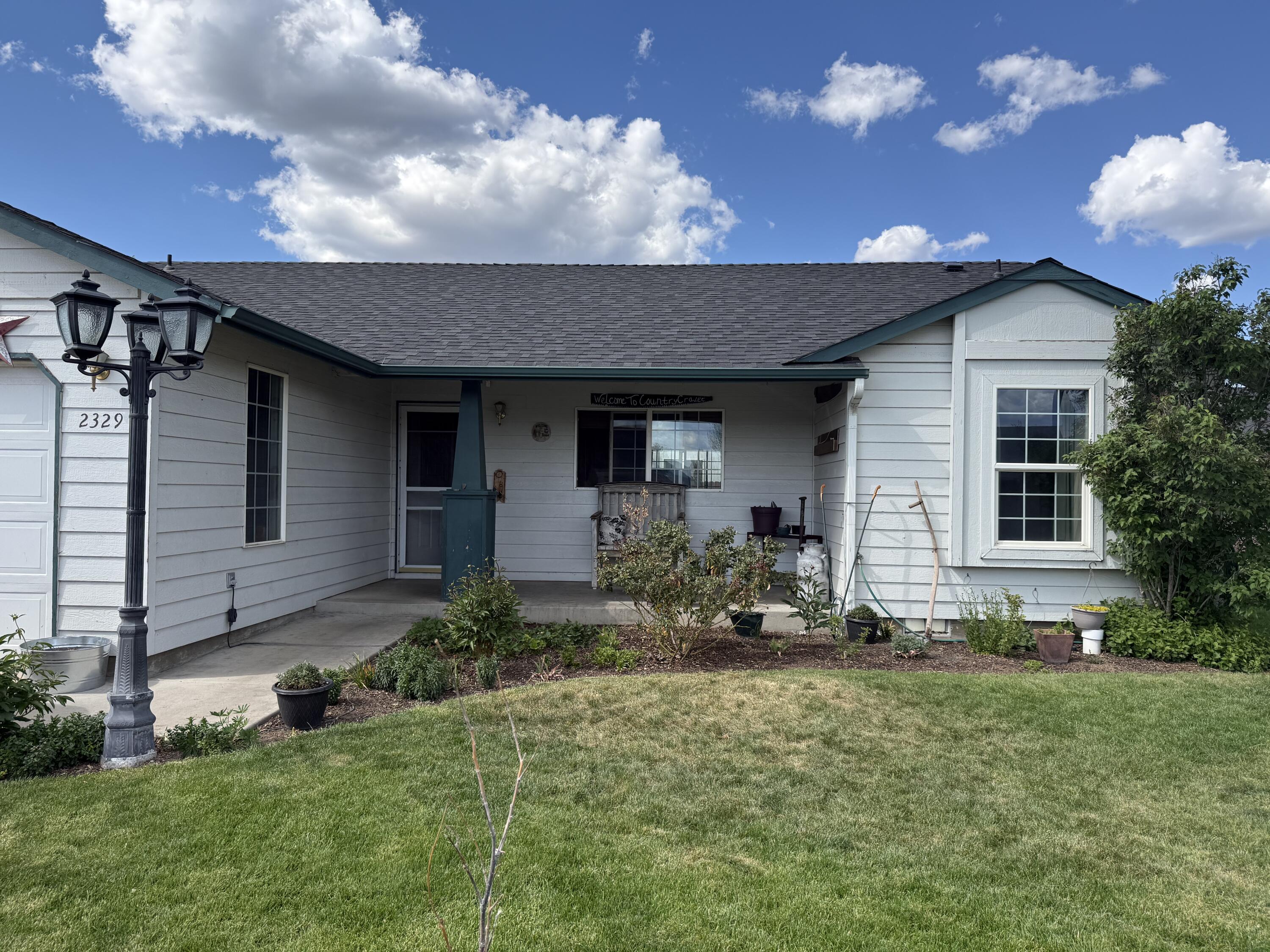 2329 Northeast Yellowpine Road Prineville, OR 97754 - Photo 2 of 30