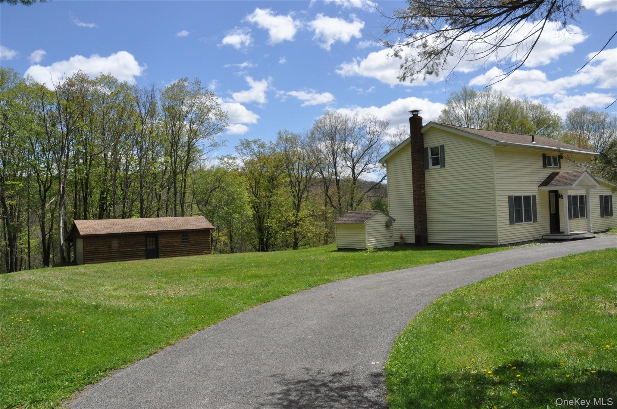550 Browning Road Salt Point, NY 12578 - Photo 3 of 24