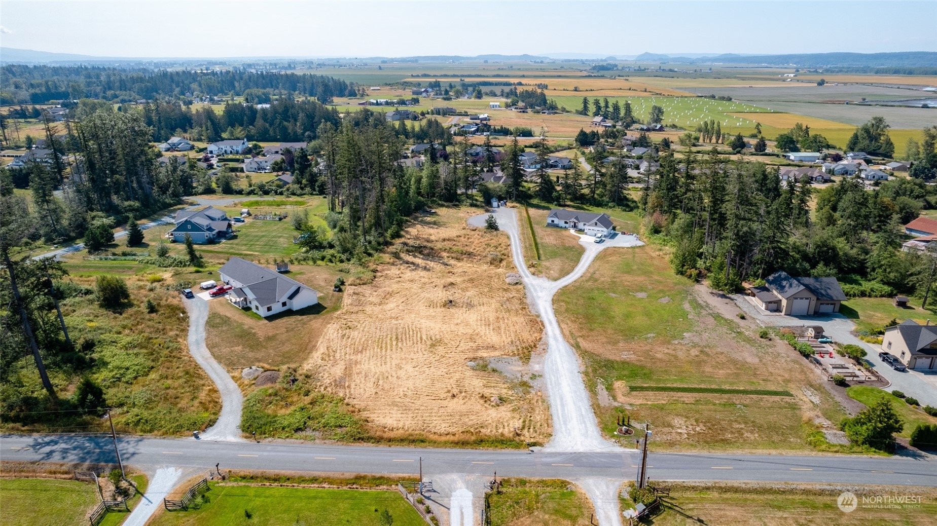 13280 Marihugh Road Mount Vernon, WA 98273 - Photo 3 of 7 Gallery Image 3