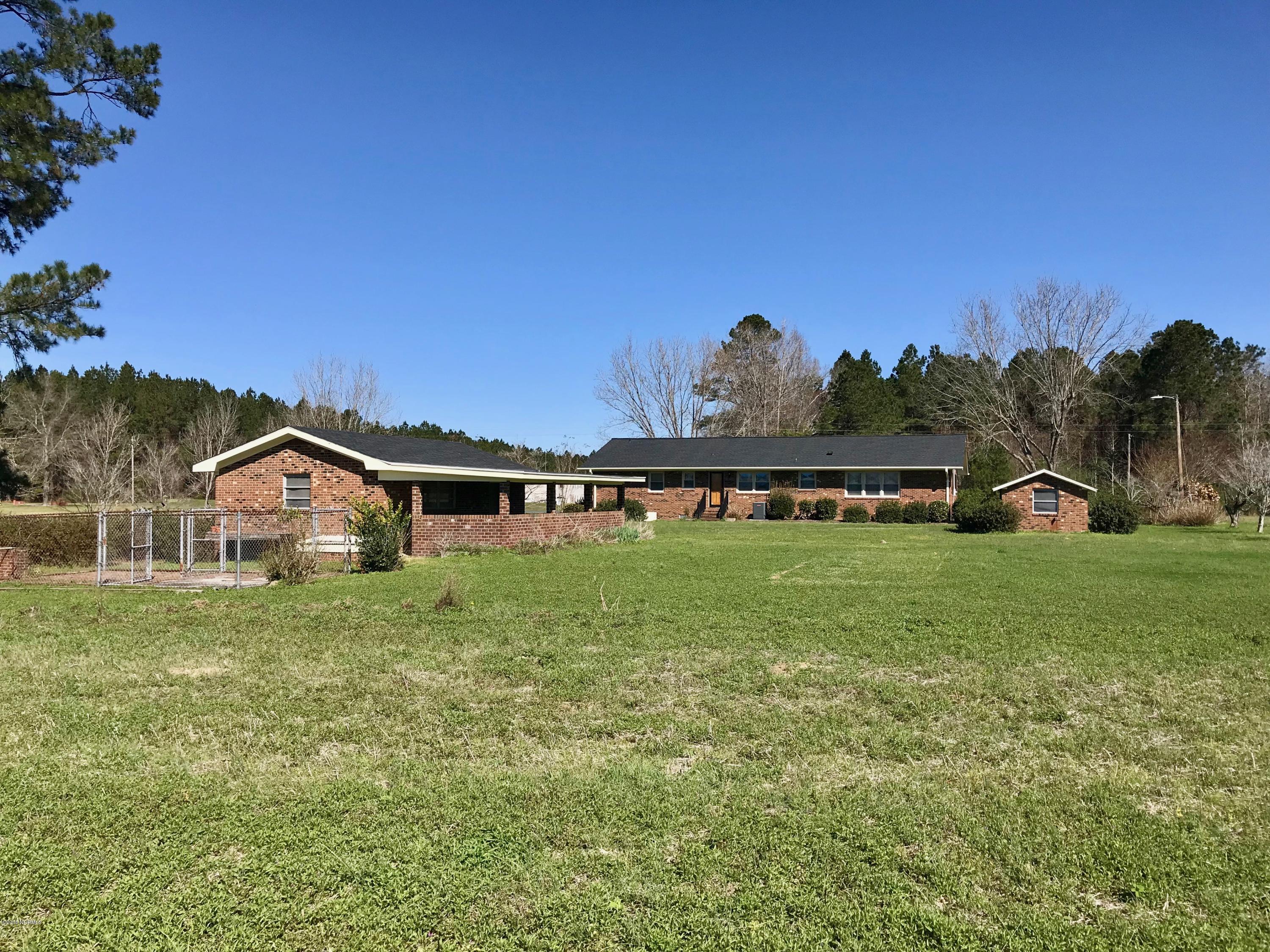 1074 Fertilizer Road Riegelwood, NC 28456 - Photo 7 of 35 Back