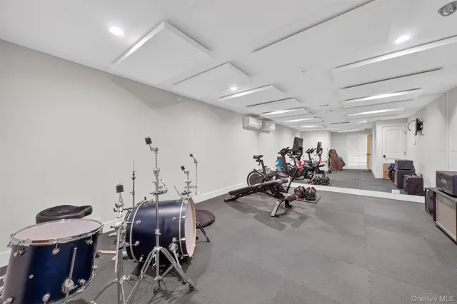 a view of a backyard with sitting area and furniture